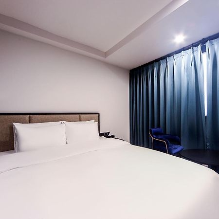 온나 호텔 대연동 부산 Daeyeon Onna Hotel Daeyeon Busan Exterior foto